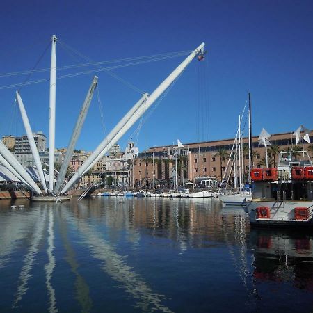 Una Porta Sul Porto Antico جنوة المظهر الخارجي الصورة