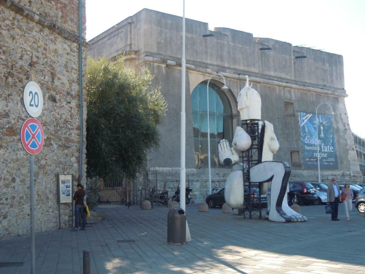 Una Porta Sul Porto Antico جنوة المظهر الخارجي الصورة